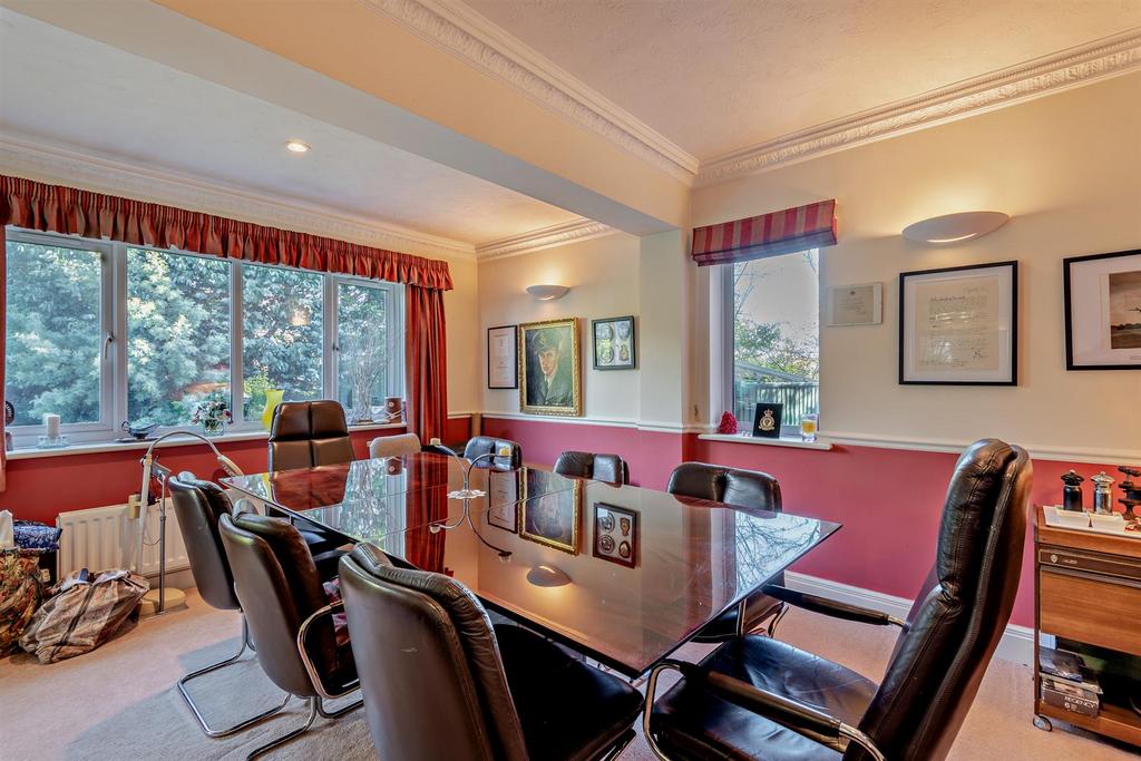 8628921-interior08-800.jpg