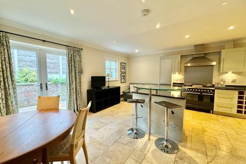 3 bedroom mews for sale, Moss Lane, Alderley Edge