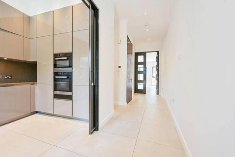 5 bedroom house to rent, Gunnersbury Mews, London W4