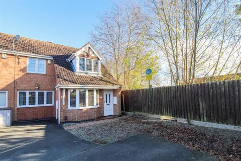 3 bedroom semi-detached house for sale, Shaw Rise, Normanton WF6