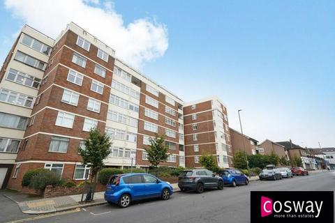 2 bedroom flat for sale, Golders Green Road, London