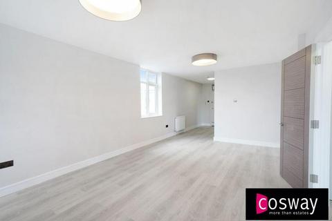 2 bedroom flat for sale, Golders Green Road, London