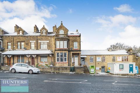 2 bedroom flat to rent, Great Horton Road, Bradford, West Yorkshire, BD7