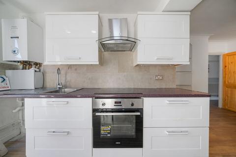 2 bedroom flat to rent, Kelvin Road, London, N5