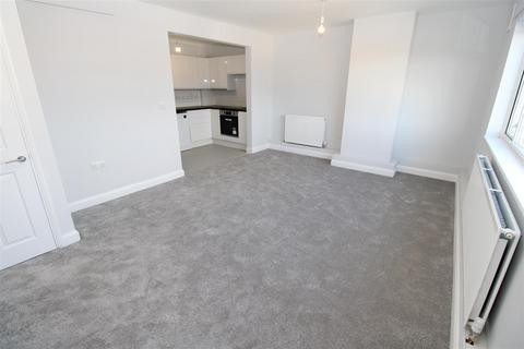 1 bedroom flat to rent, Station Square, Petts Wood, Orpington