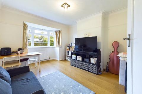 2 bedroom apartment to rent, Kingston Close, Middlesex