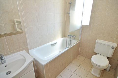 2 bedroom apartment to rent, Kingston Close, Middlesex