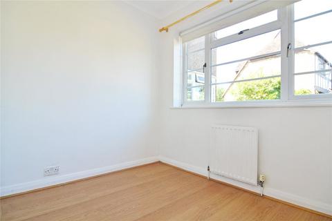 2 bedroom apartment to rent, Kingston Close, Middlesex