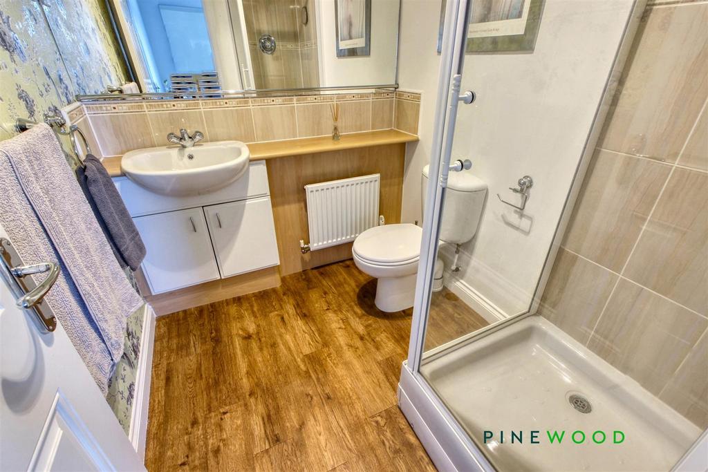 Bedroom two    ensuite