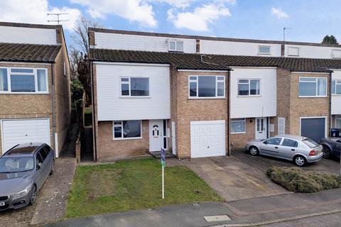 4 bedroom end of terrace house for sale, Concorde Drive, Hemel Hempstead