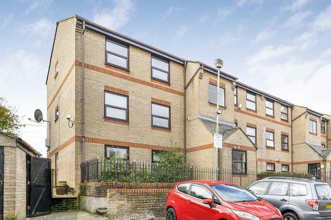 1 bedroom flat for sale, Edmeston Close, London E9