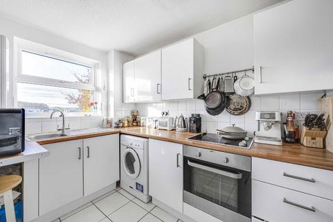 1 bedroom flat for sale, Edmeston Close, London E9