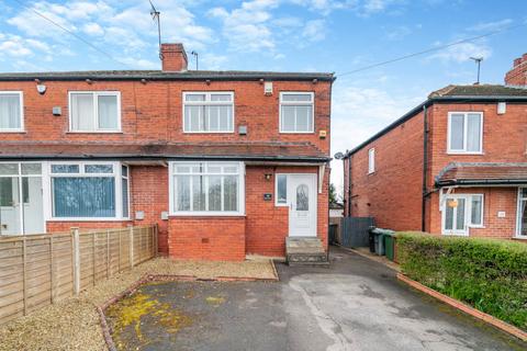 3 bedroom semi-detached house for sale, East View, Gildersome, LS27.