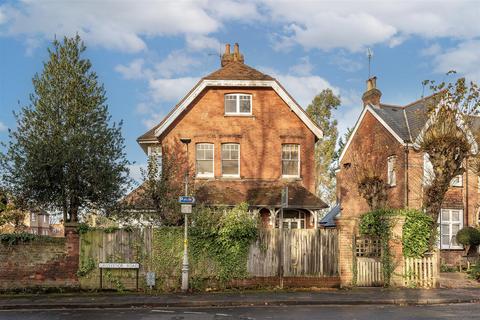 6 bedroom detached house for sale, Ridgmont Road, St. Albans