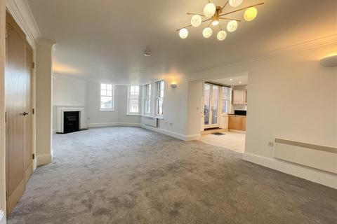 2 bedroom flat to rent, 64 Meads Street, Eastbourne BN20