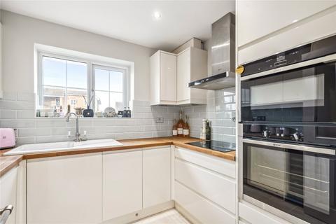 2 bedroom maisonette for sale, Trafalgar Court, Cobham, KT11