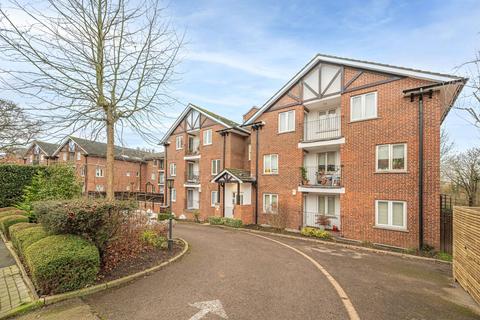 2 bedroom flat to rent, HOLDEN ROAD, Woodside Park, London, N12