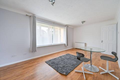 Studio to rent, Linwood Close, Denmark Hill, London, SE5