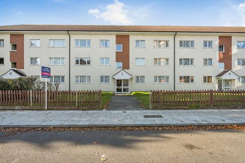 2 bedroom apartment for sale, Byron Way, Northolt, Middlesex