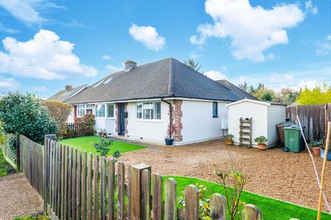 3 bedroom bungalow to rent, Saffron Platt, Stoughton, Guildford, GU2