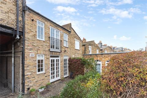 1 bedroom terraced house for sale, Hepburn Mews, SW11