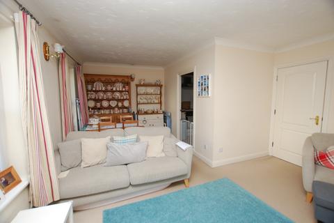 2 bedroom flat to rent, WILLOW HOUSE