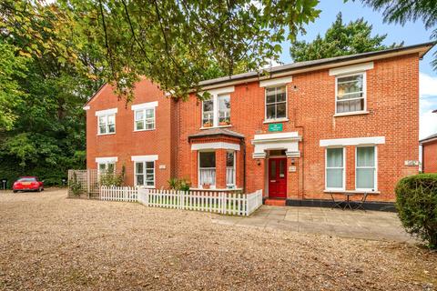 1 bedroom apartment to rent, Heathview House, 29 Broomhall Road, Horsell, Woking, Surrey, GU21