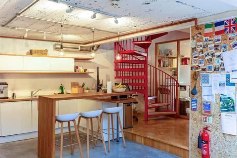 4 bedroom terraced house for sale, Holmead Road, London, SW6