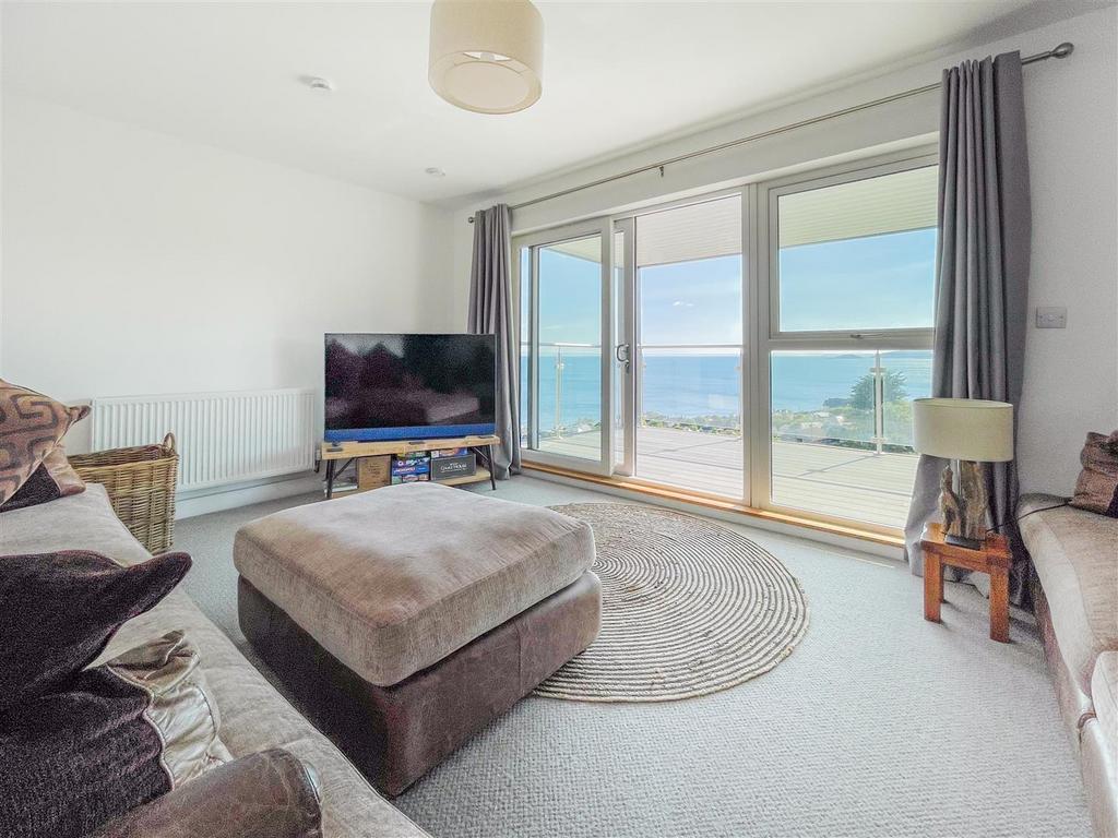 Parry Miramar Buttlegate-19.jpg