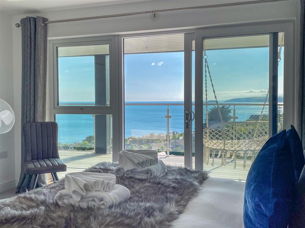 Parry Miramar Buttlegate-21.jpg