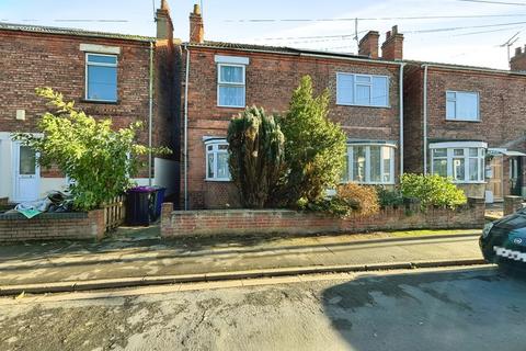 2 bedroom terraced house for sale, Campbell Street, Gainsborough