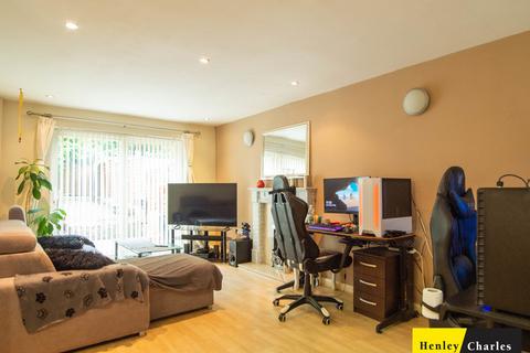 3 bedroom semi-detached house for sale, Parkdale Close, Birmingham B24