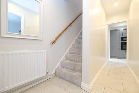 304 Chipperfield Road, Orpington, BR5 2LP
