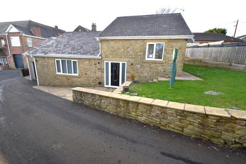 3 bedroom detached bungalow for sale, Quarry Square, Tantobie, Stanley