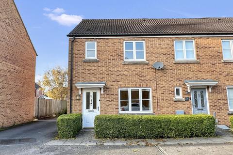 3 bedroom end of terrace house for sale, Timor Road, Westbury