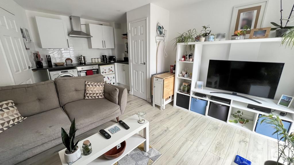 Kitchen/lounge