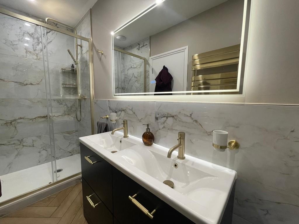 New en-suite