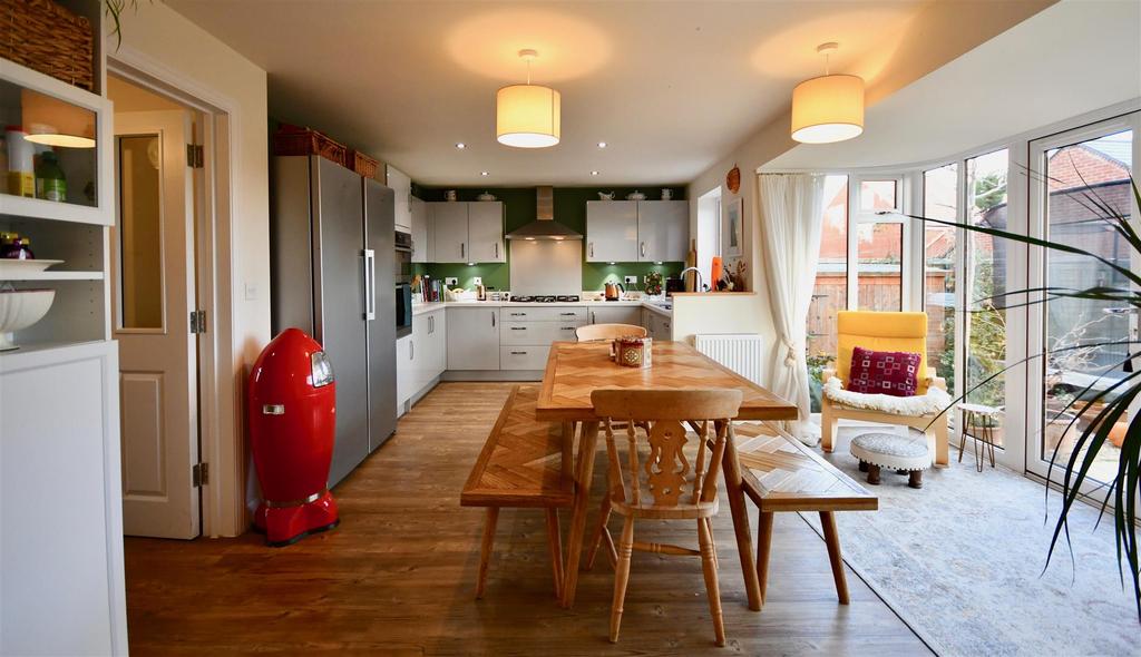 Kitchen/dining room