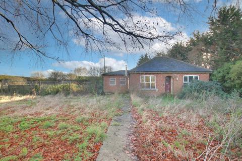 2 bedroom detached bungalow for sale, Manea, Cambridgeshire