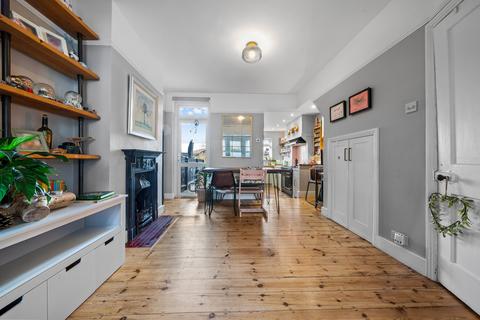 60 Beddington Grove, Wallington, SM6 8LD