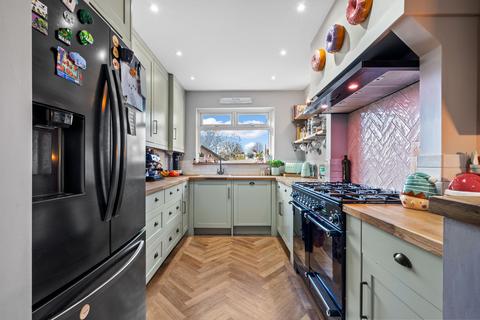 60 Beddington Grove, Wallington, SM6 8LD