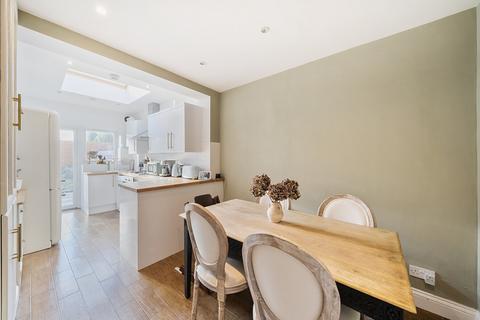 203 Thornton Road, Carshalton, SM5 1NG