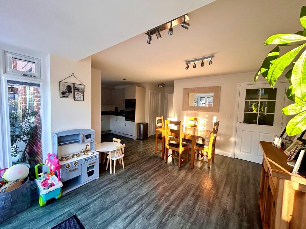 39 neptune kitchen 5