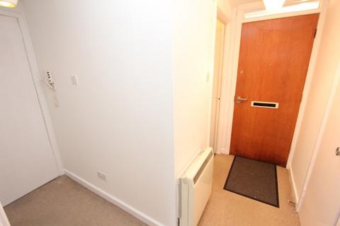 1 bedroom apartment to rent, 120 Hartlaw Crescent, Glasgow G52