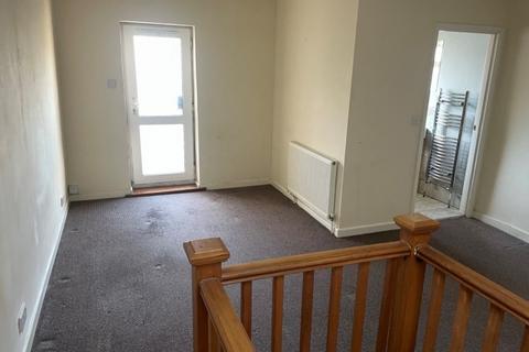 1 bedroom terraced house for sale, Glebe Street, Penarth CF64