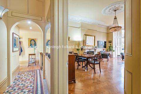 2 bedroom flat for sale, Belsize Park Gardens, Belsize Park