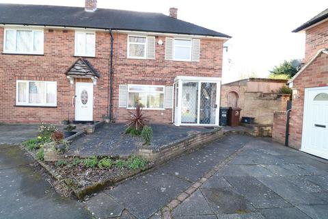 2 bedroom end of terrace house to rent, Scott Road, Solihull B92