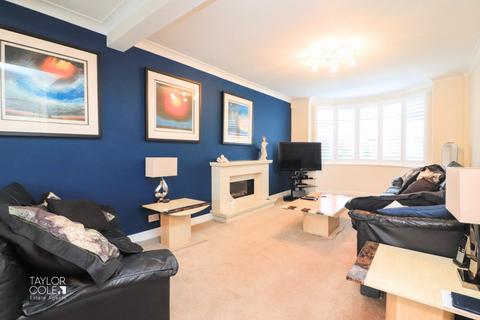 4 bedroom detached house for sale, Manor Road, Mile Oak