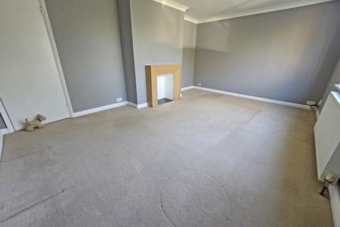 2 bedroom apartment for sale, Meadway Court, West Sussex BN42