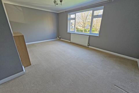 2 bedroom apartment for sale, Meadway Court, West Sussex BN42